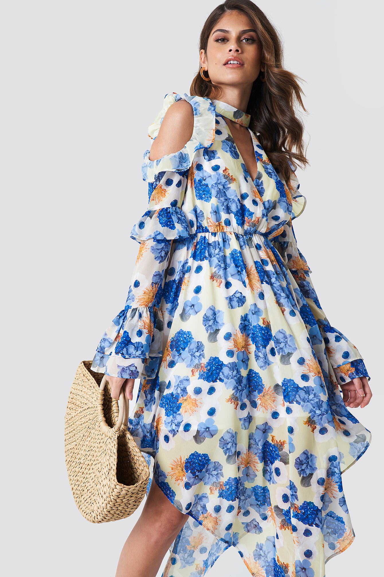 Cold Shoulder Flounce Maxi Dress NA-KDLOUNGE.DE