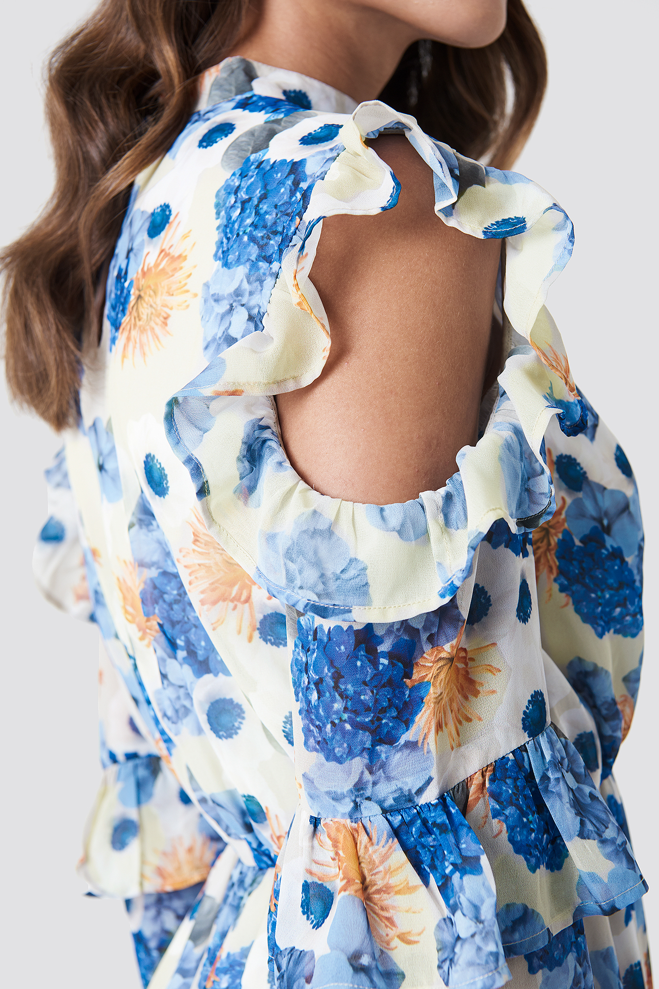 Cold Shoulder Flounce Maxi Dress NA-KDLOUNGE.DE
