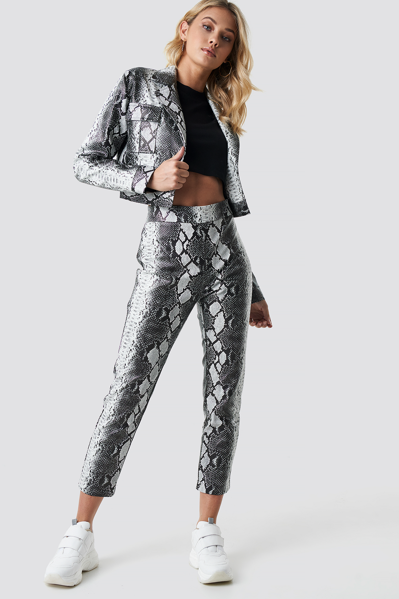 Short Snake Bomber NA-KDLOUNGE.DE