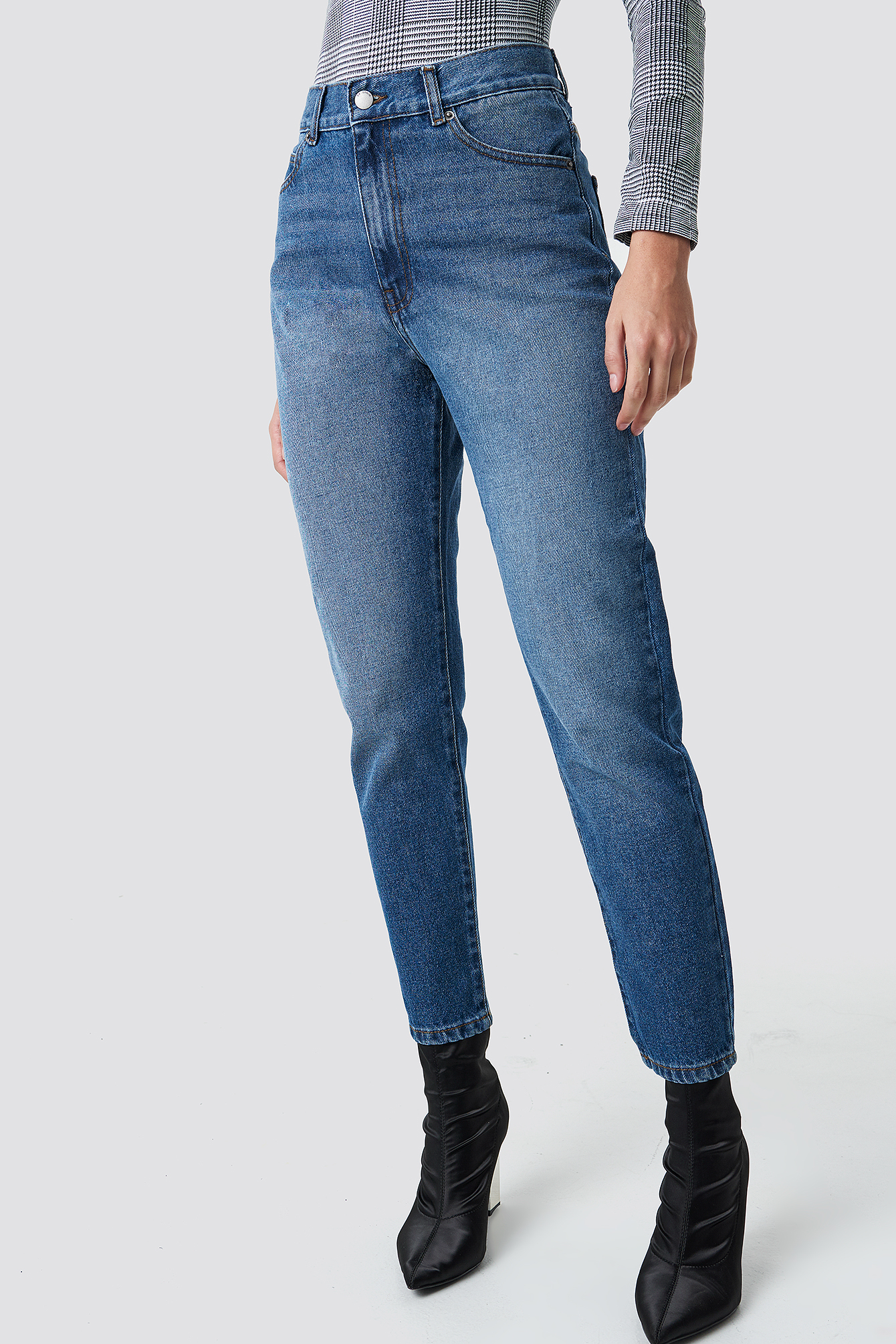 Nora Jeans NA-KDLOUNGE.DE