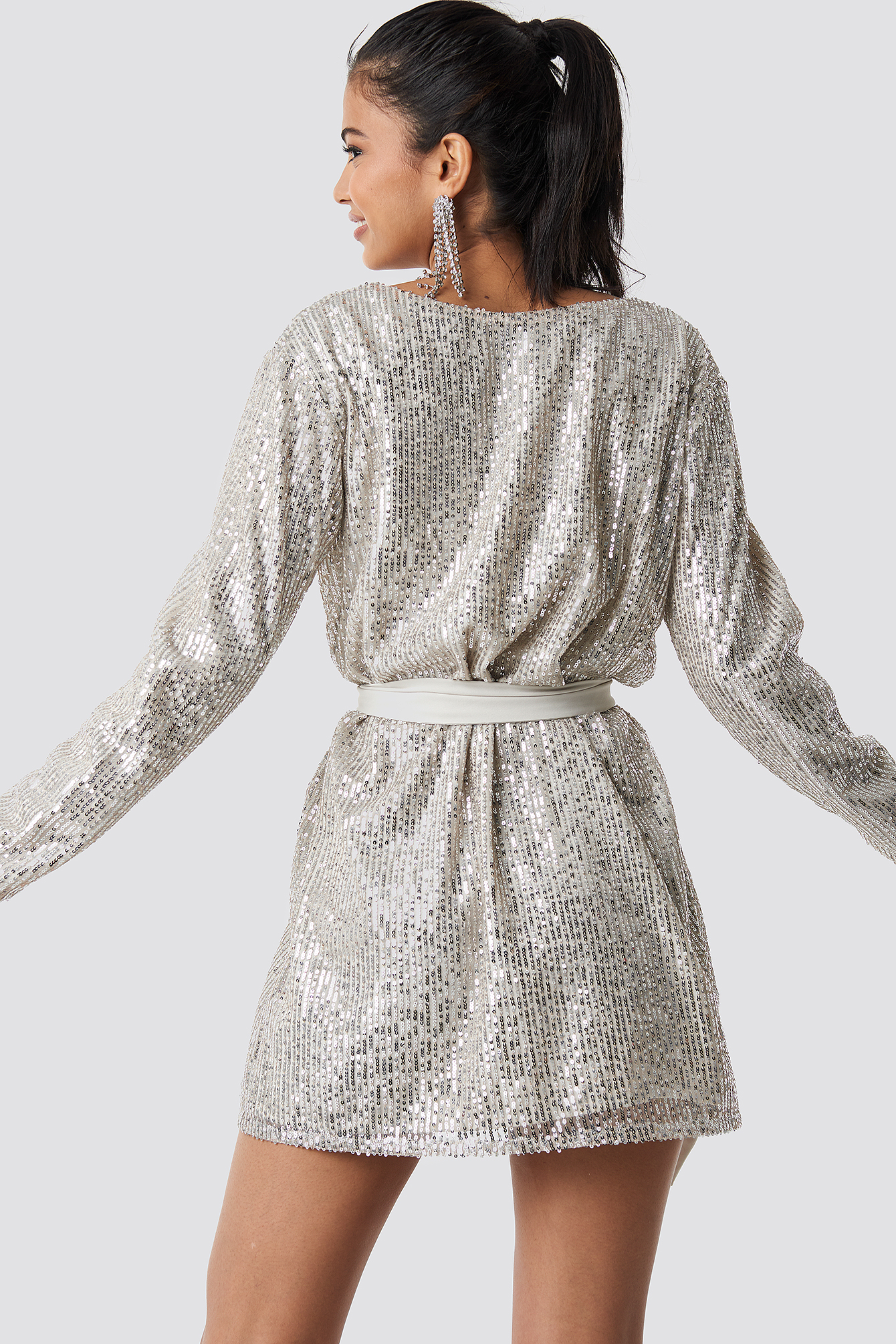 Oversized Tied Waist Sequin Dress NA-KDLOUNGE.DE